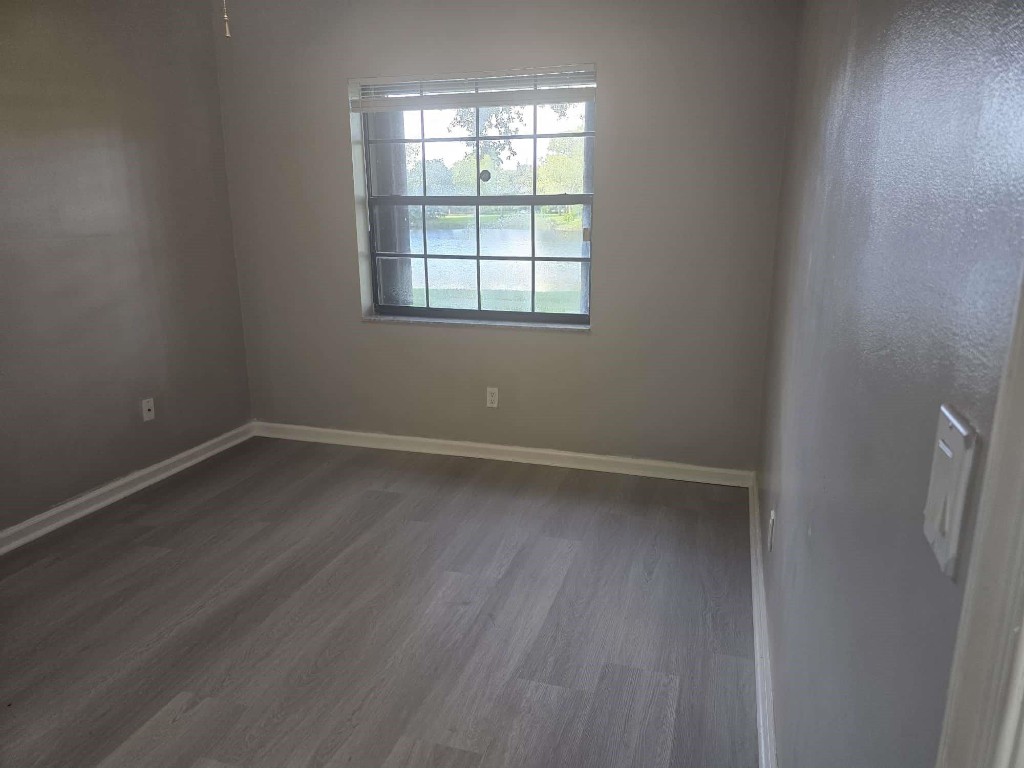 Grenadier Lakes - Residential