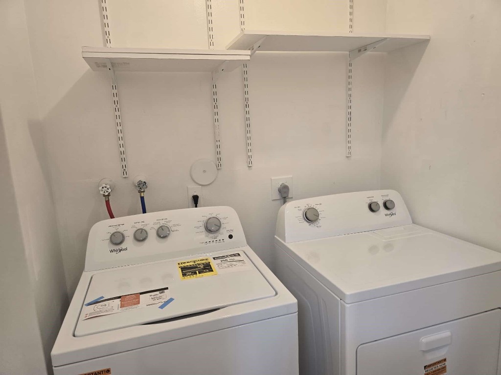 Grenadier Lakes - Residential