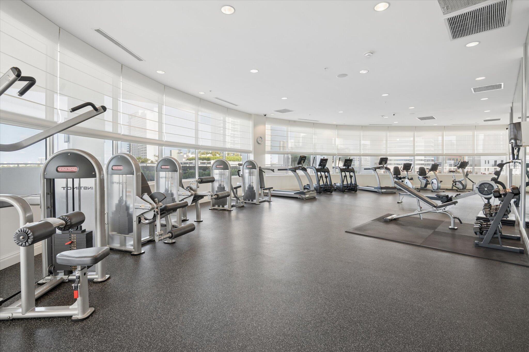 STRADA 315 CONDO - Residential