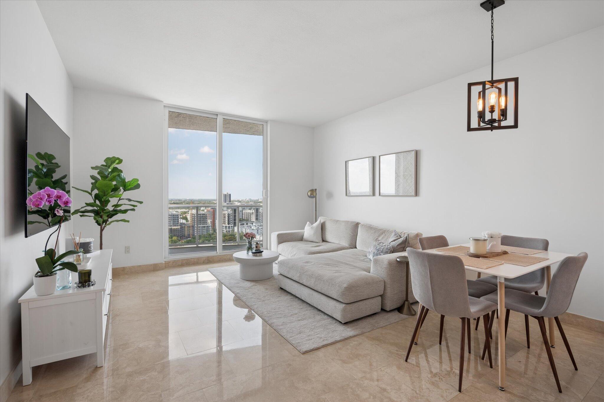 315 NE 3rd Avenue 2108