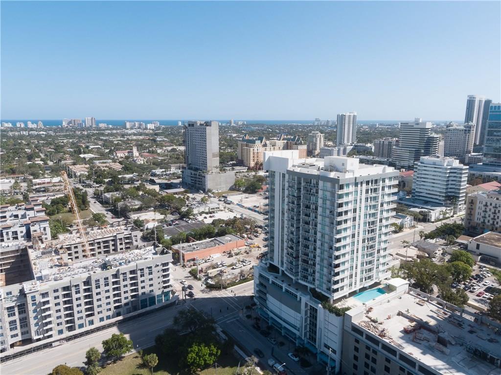 STRADA 315 CONDO - Residential