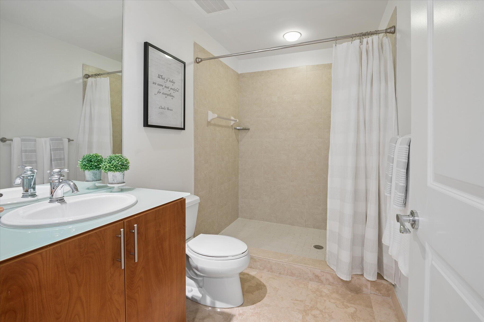 STRADA 315 CONDO - Residential