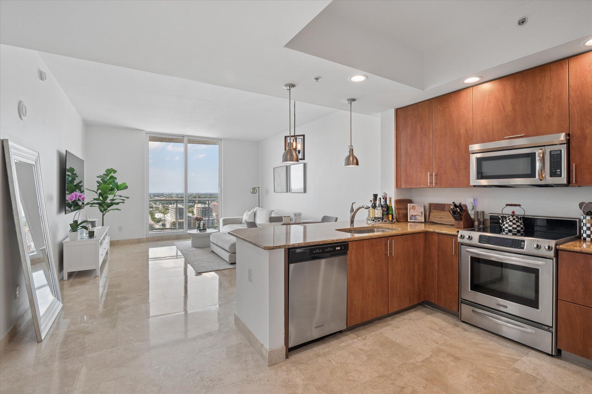 315 NE 3rd Avenue 2108