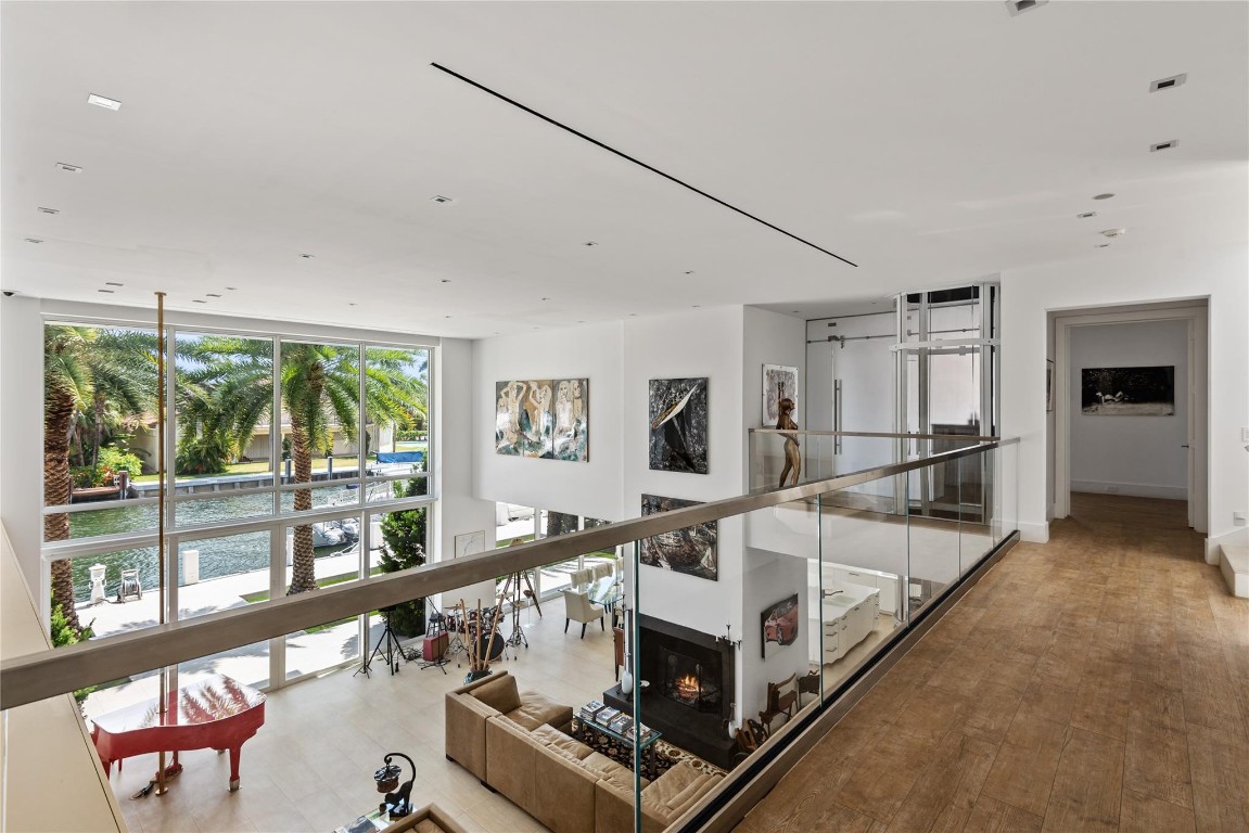 VENICE RESUB IN BLKS 3&4 - Residential