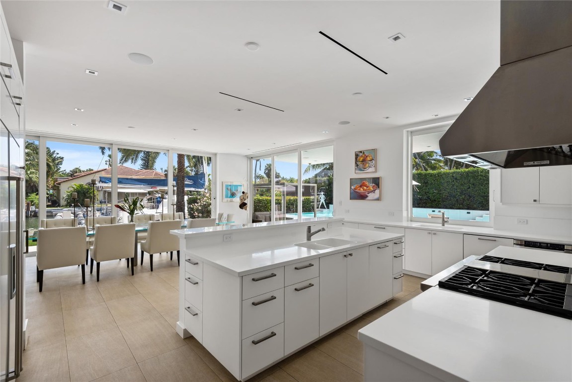 VENICE RESUB IN BLKS 3&4 - Residential