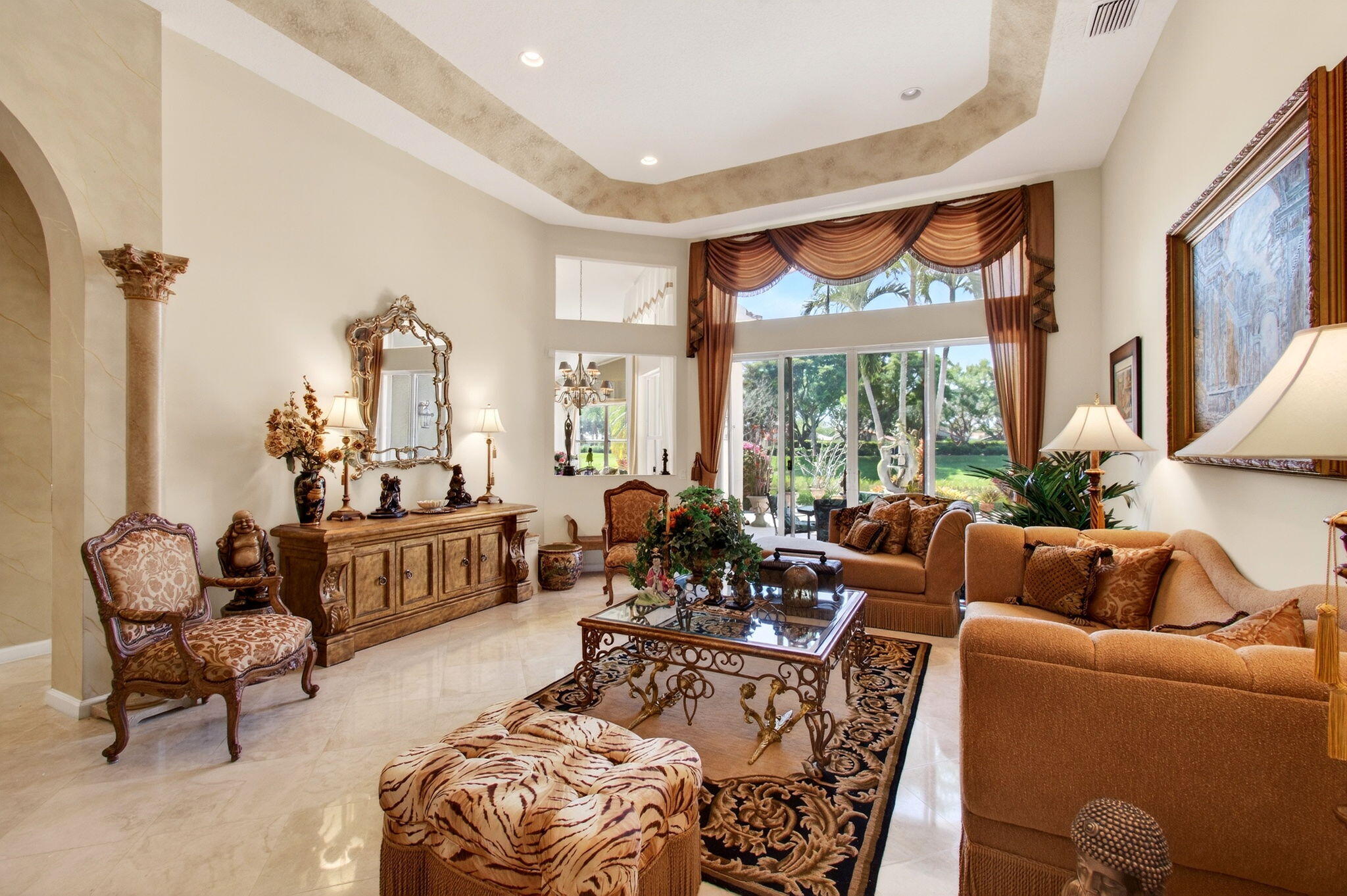 VALENCIA ISLES - Residential