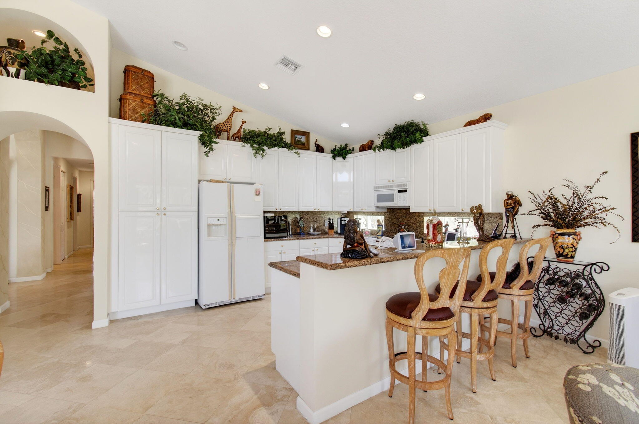 VALENCIA ISLES - Residential