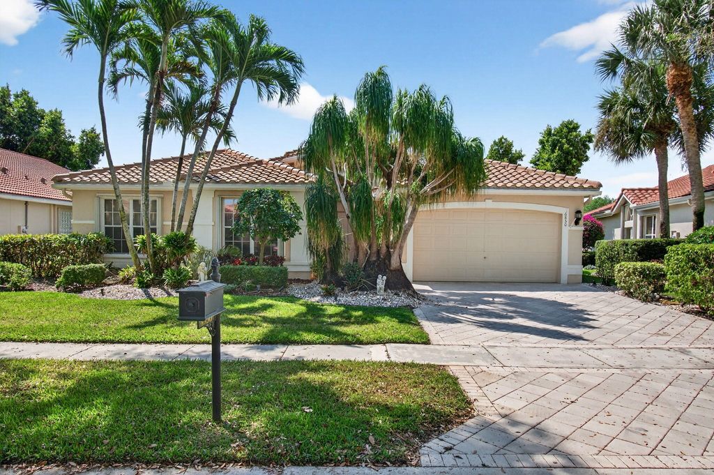 Photo of 6850 Fiji Circle, Boynton Beach, FL 33437 (MLS # B26007225)