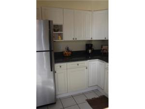 ENGLEWOOD MANOR - Residential