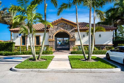 Tiny photo for 5323 SANTA MARIA Avenue, Boynton Beach, FL 33436 (MLS # B26054230)