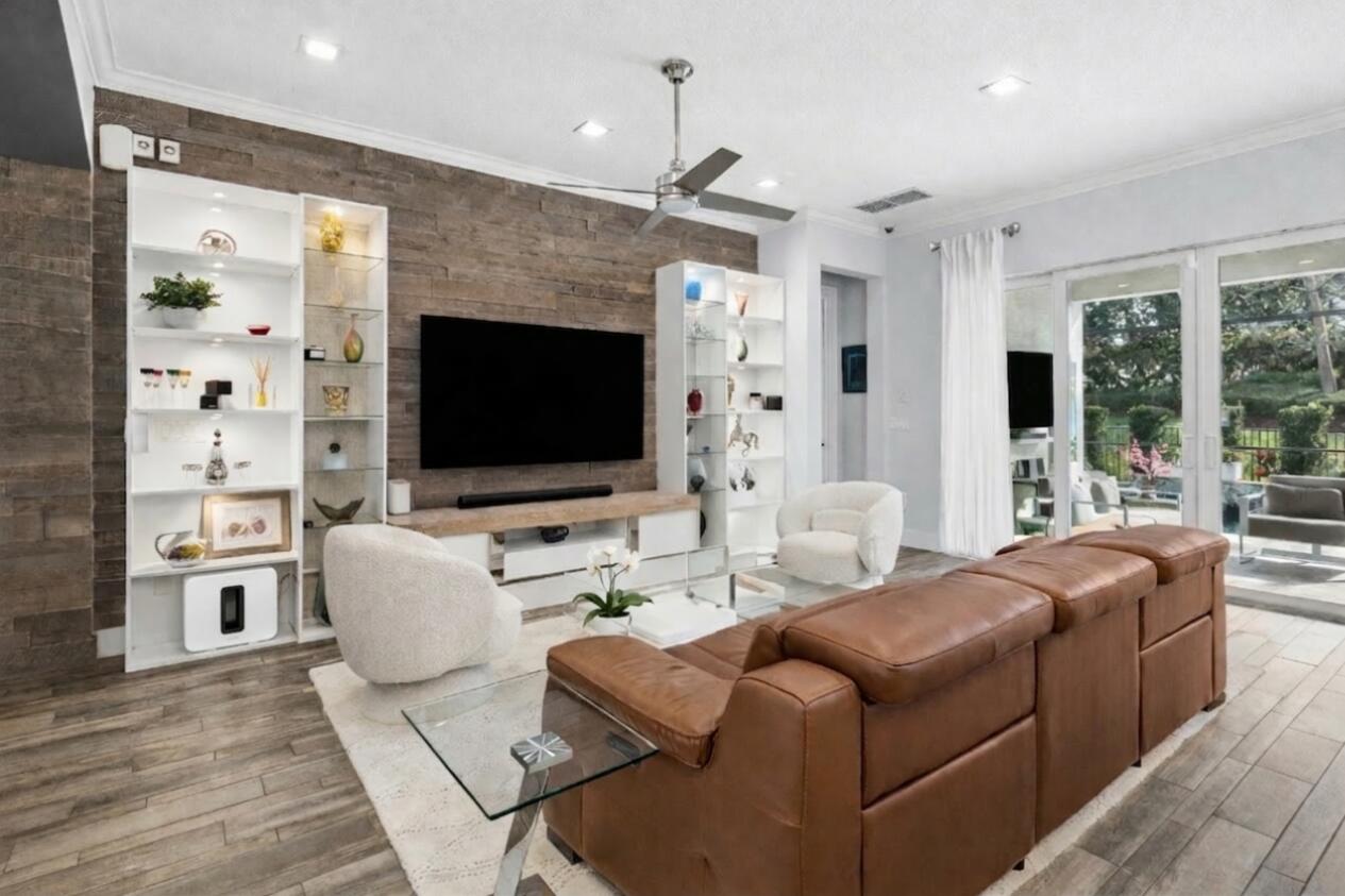 PORTOSOL REPL NO 3 - Residential