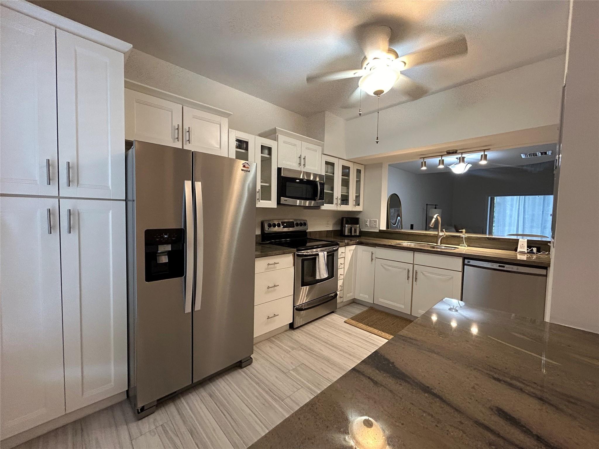 Kokomo Key - Residential Lease