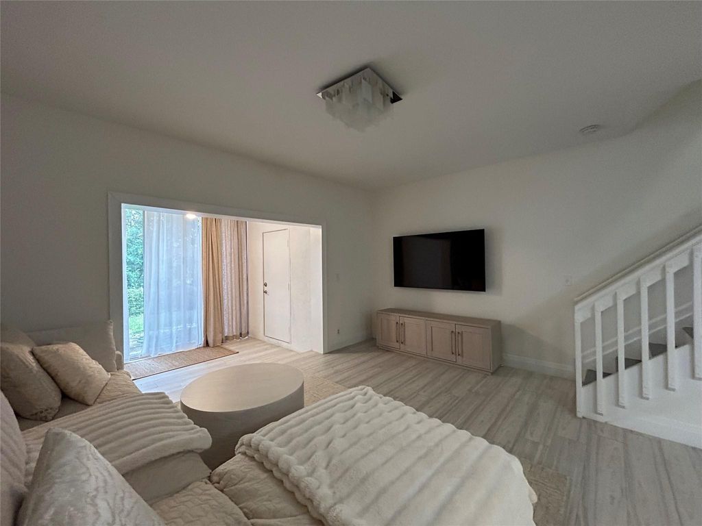 Photo of 1043 Kokomo Key Lane, Delray Beach, FL 33483 (MLS # F10477374)