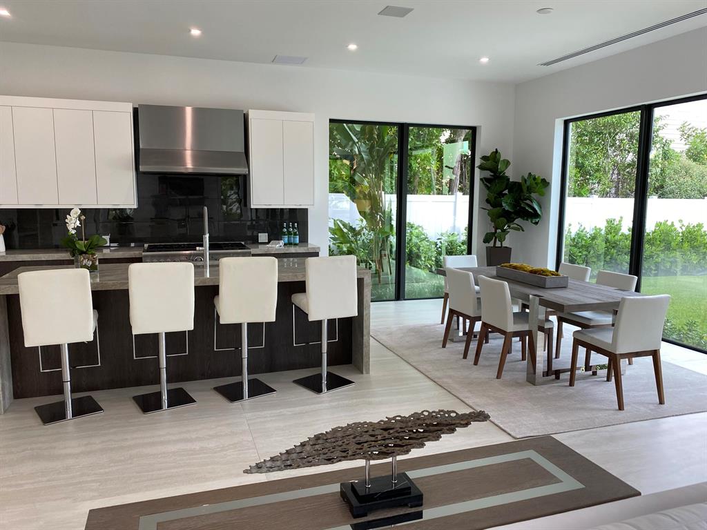 LAKE EDEN MANOR - Residential