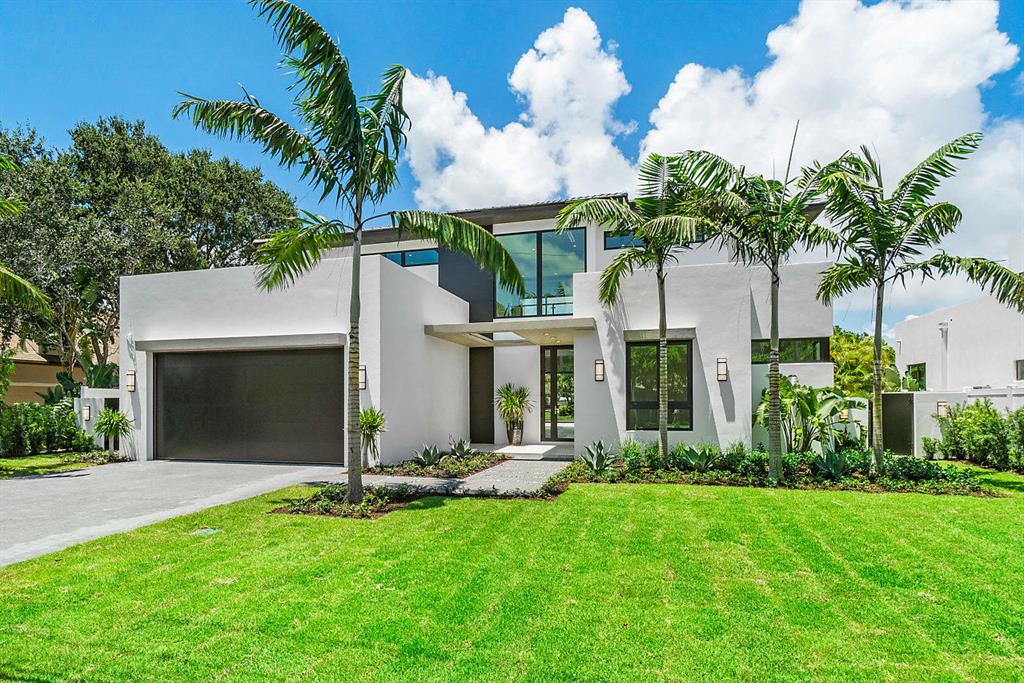 LAKE EDEN MANOR - Residential