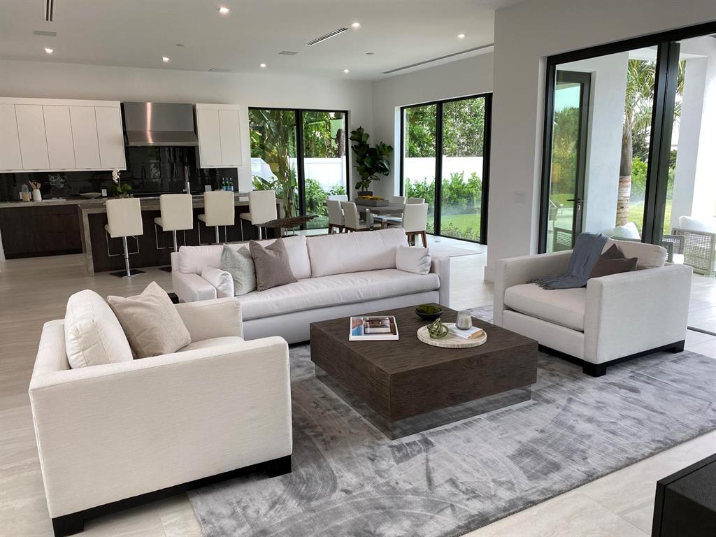 LAKE EDEN MANOR - Residential