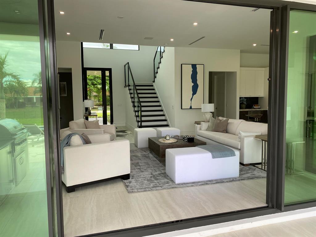 LAKE EDEN MANOR - Residential