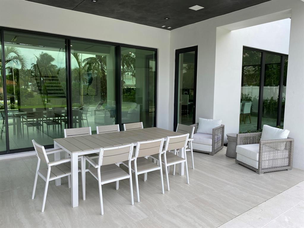 LAKE EDEN MANOR - Residential