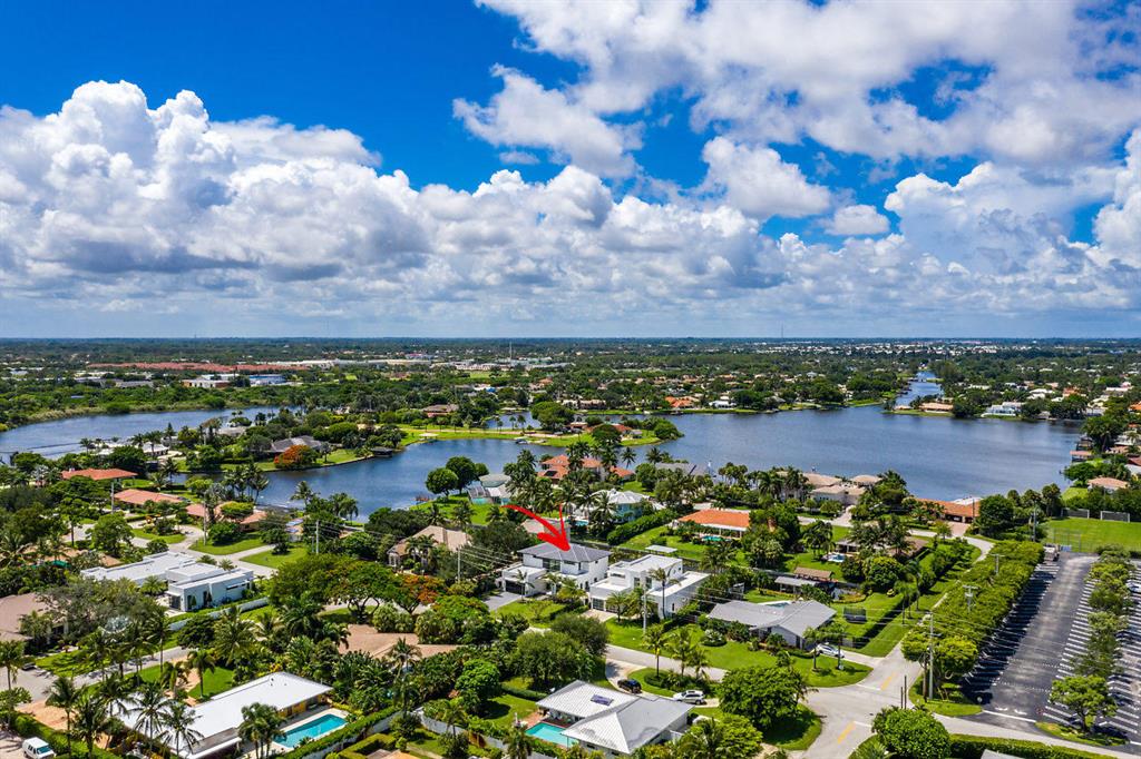 LAKE EDEN MANOR - Residential