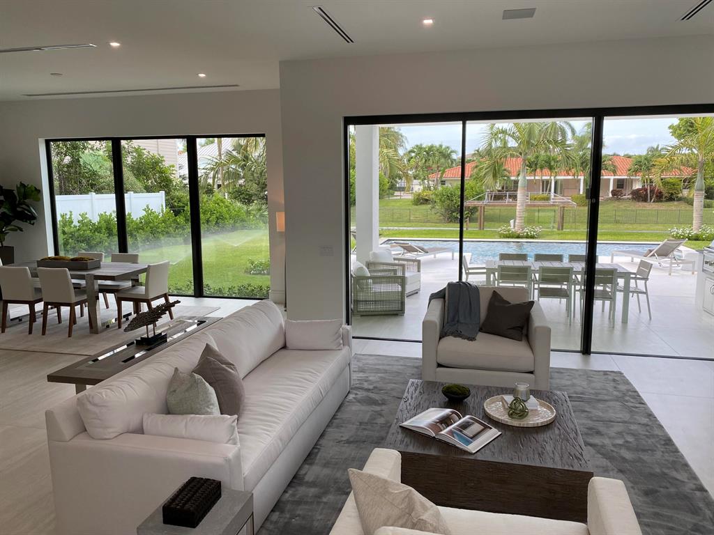 LAKE EDEN MANOR - Residential