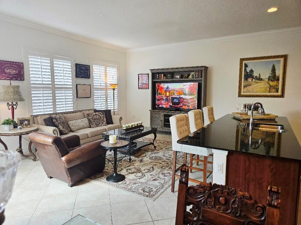 3604 South Dixie Highway 220