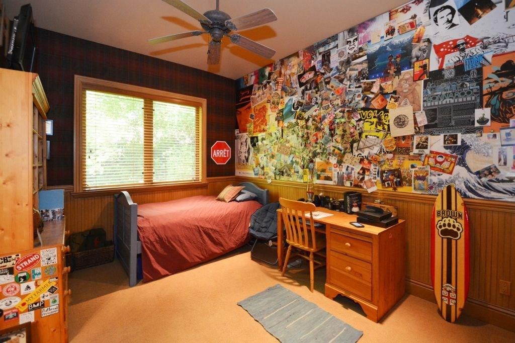 In The Pines 167-13 B - Residential