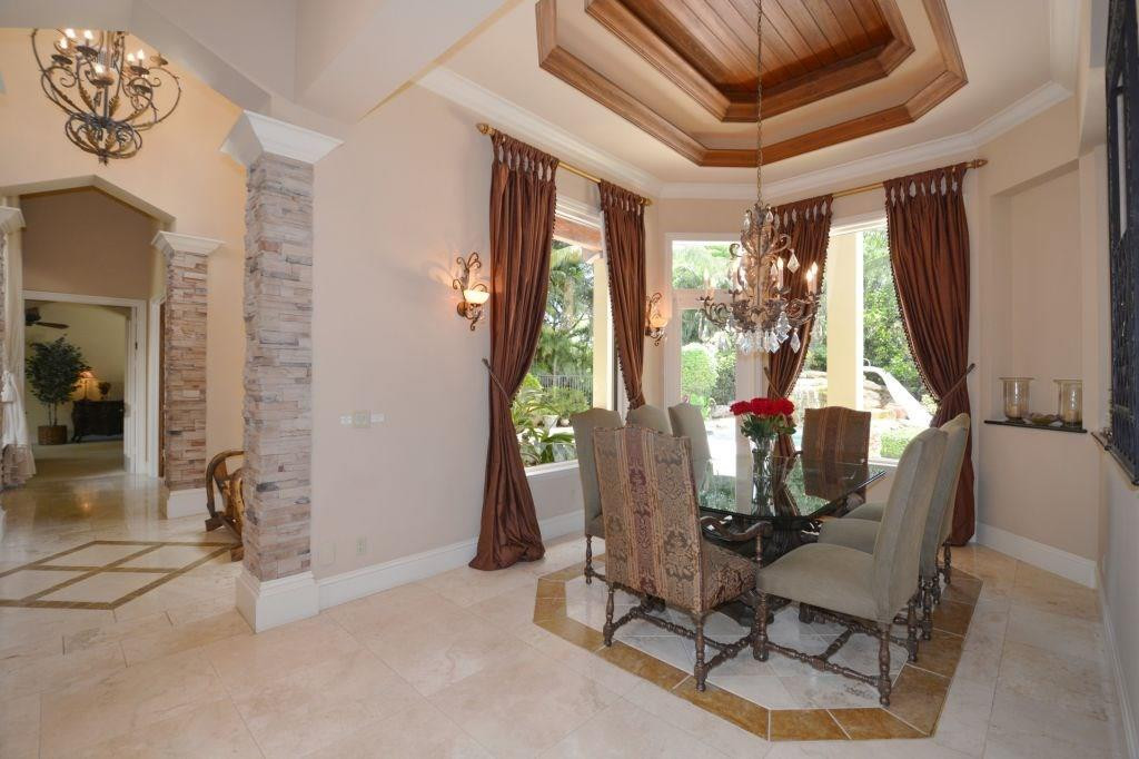 In The Pines 167-13 B - Residential