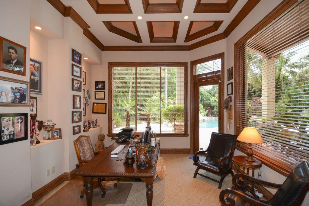 In The Pines 167-13 B - Residential