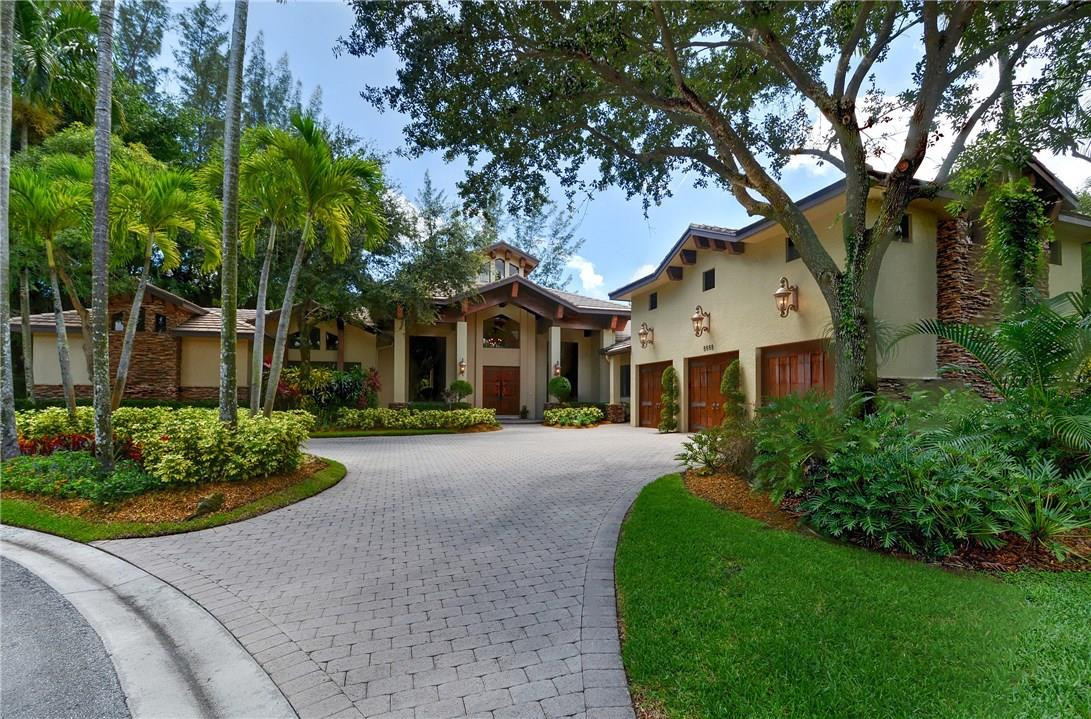 In The Pines 167-13 B - Residential