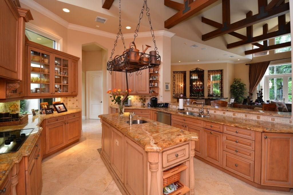 In The Pines 167-13 B - Residential