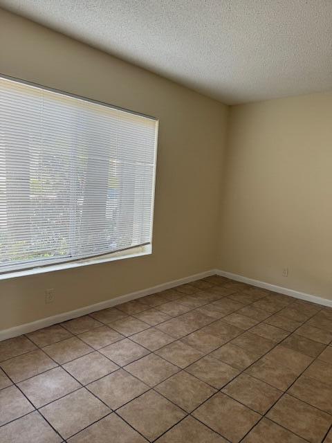 CASABLANCA ISLES CONDO - Residential Lease