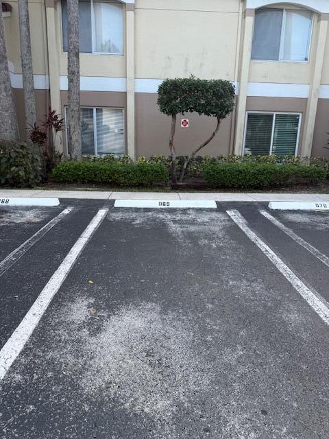 CASABLANCA ISLES CONDO - Residential Lease