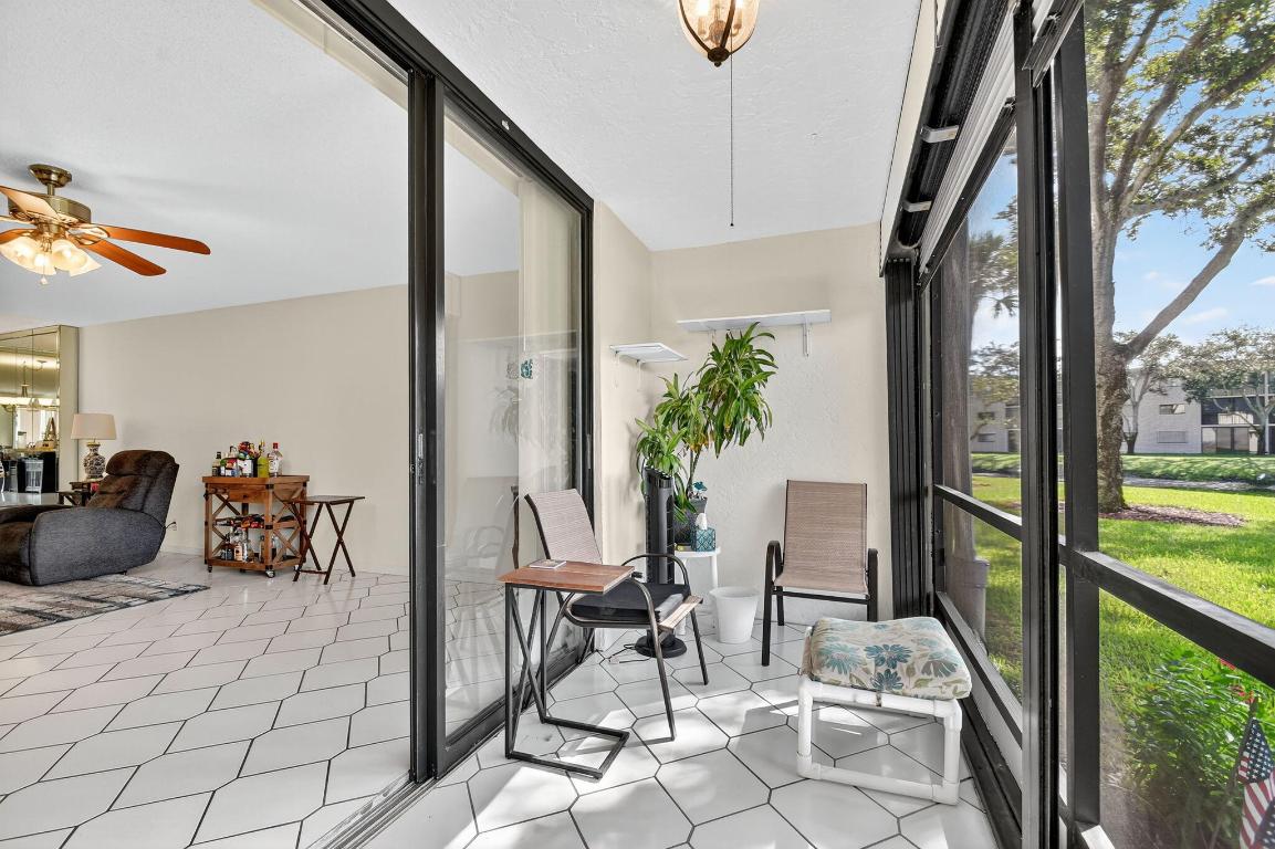 WATERSEDGE AT THE LAKES OF DELRAY CONDO A THRU H D - Residential