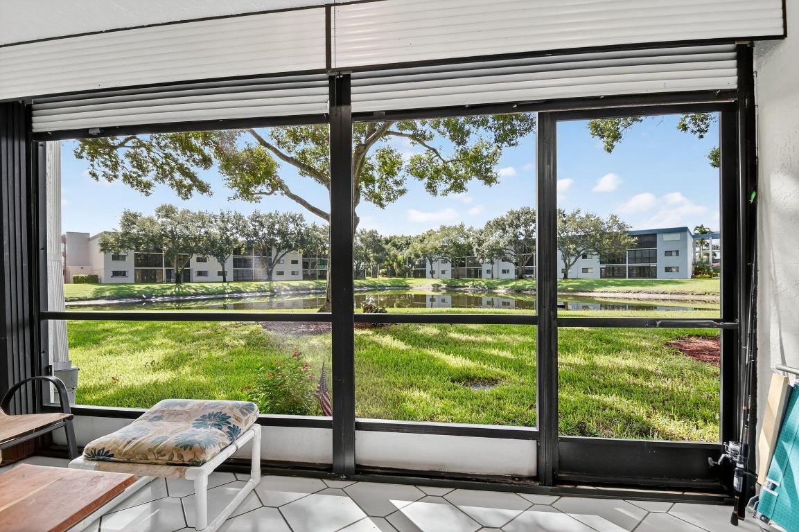 WATERSEDGE AT THE LAKES OF DELRAY CONDO A THRU H D - Residential