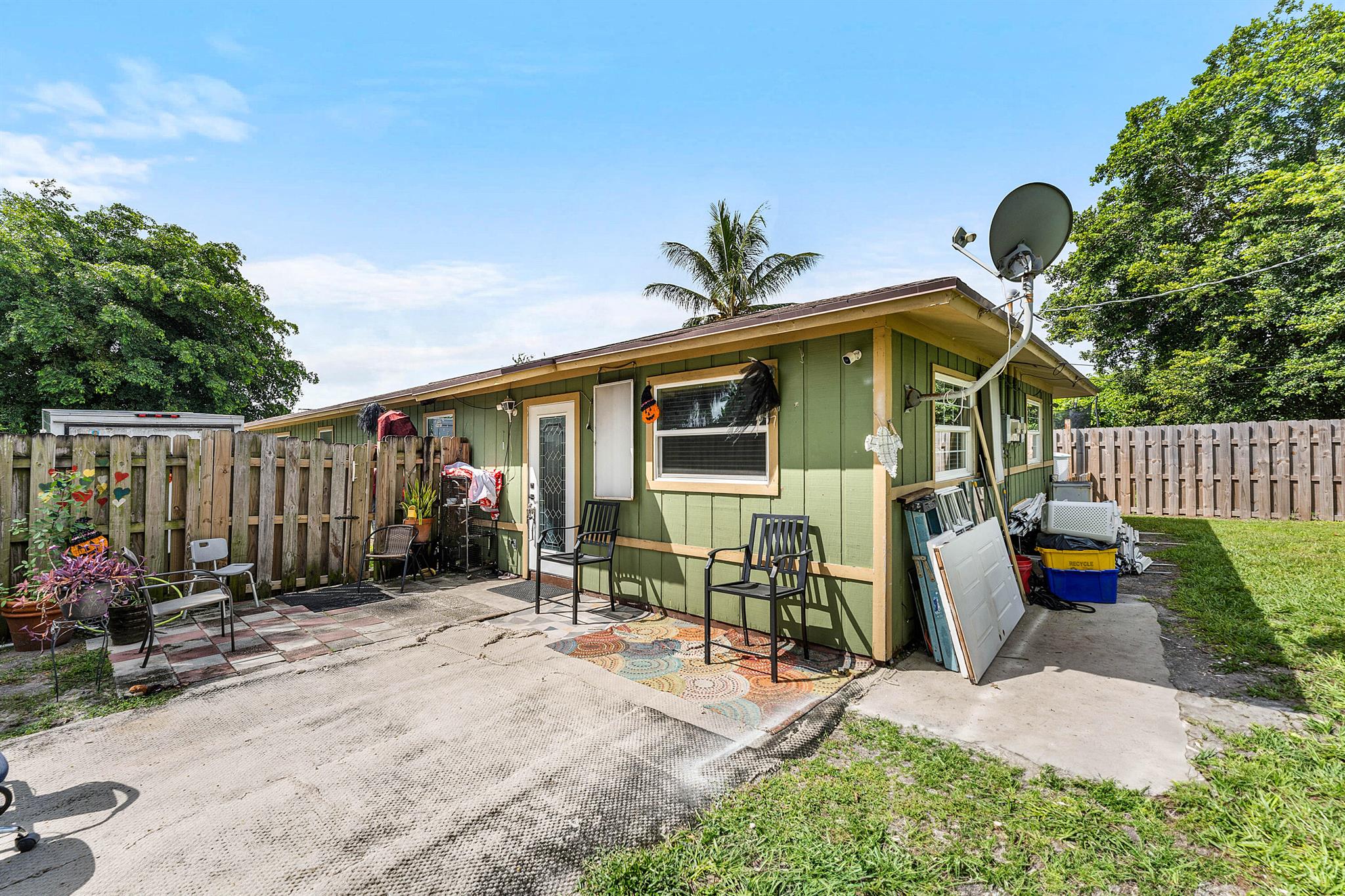 MEADOW PARK - Residential Income