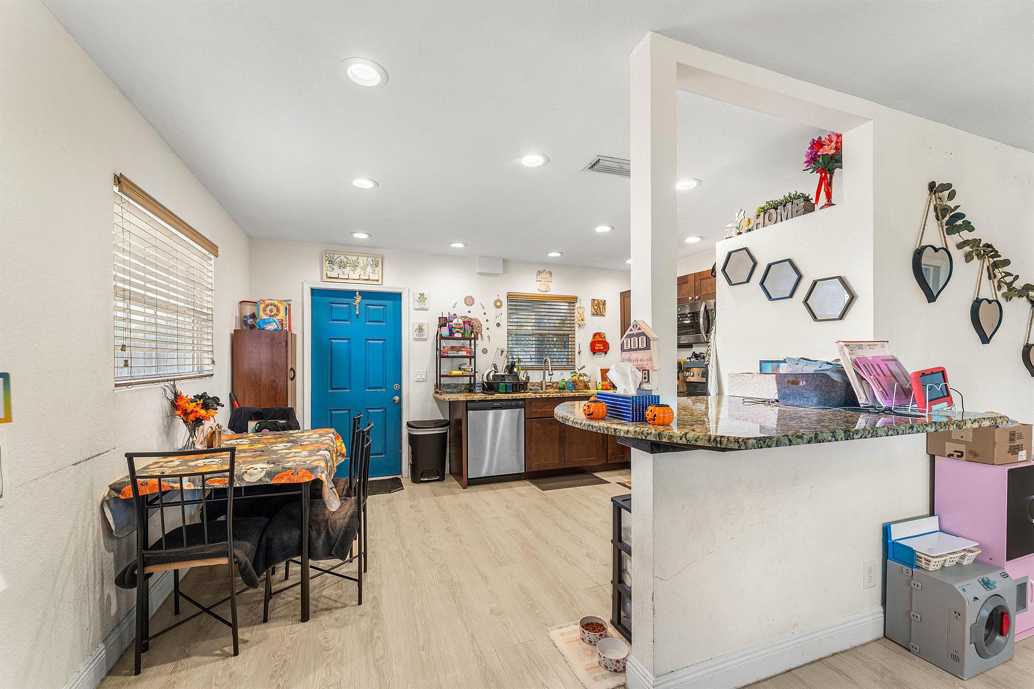 MEADOW PARK - Residential Income