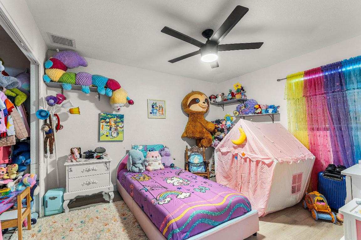 MEADOW PARK - Residential Income