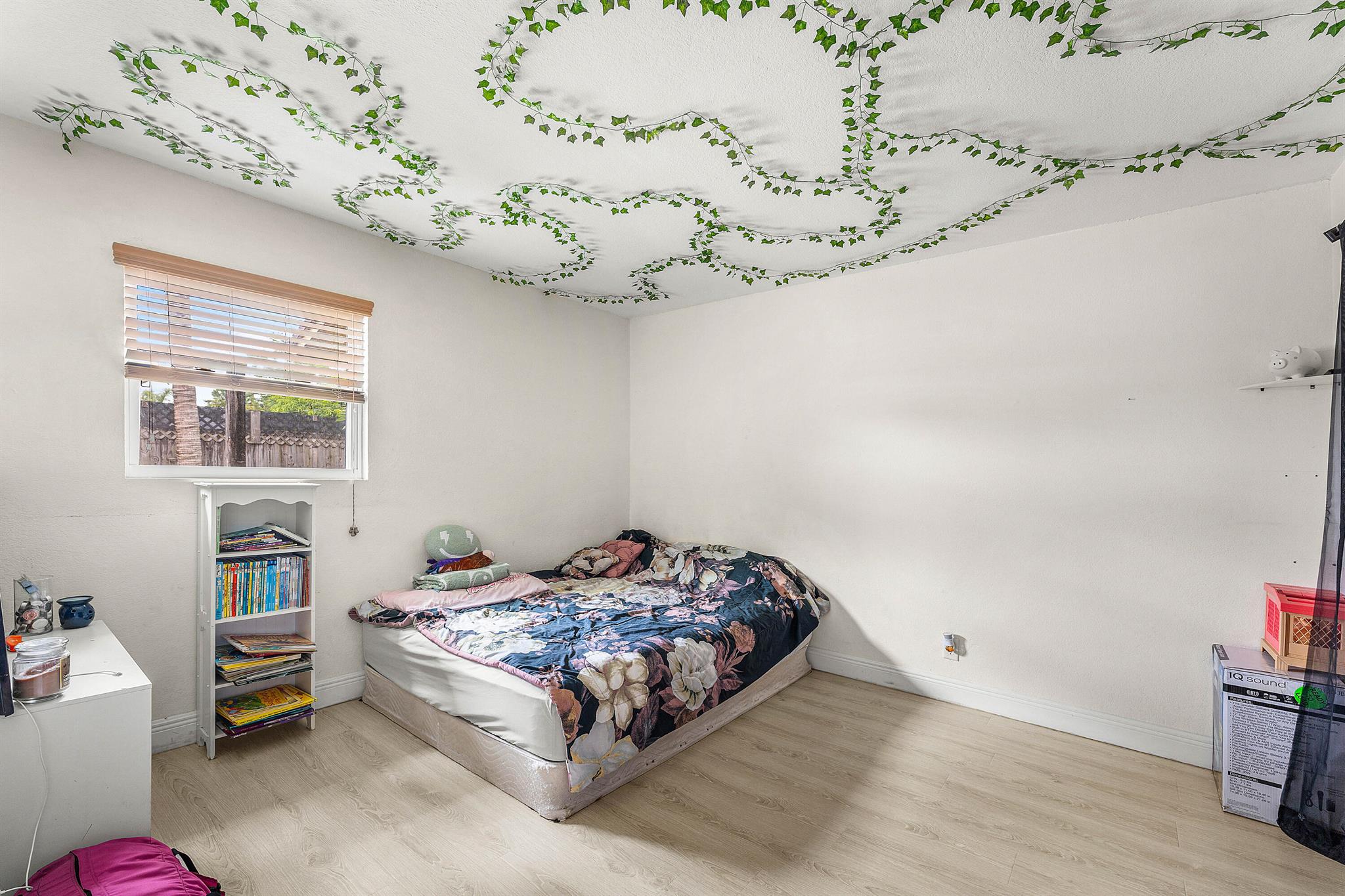 MEADOW PARK - Residential Income