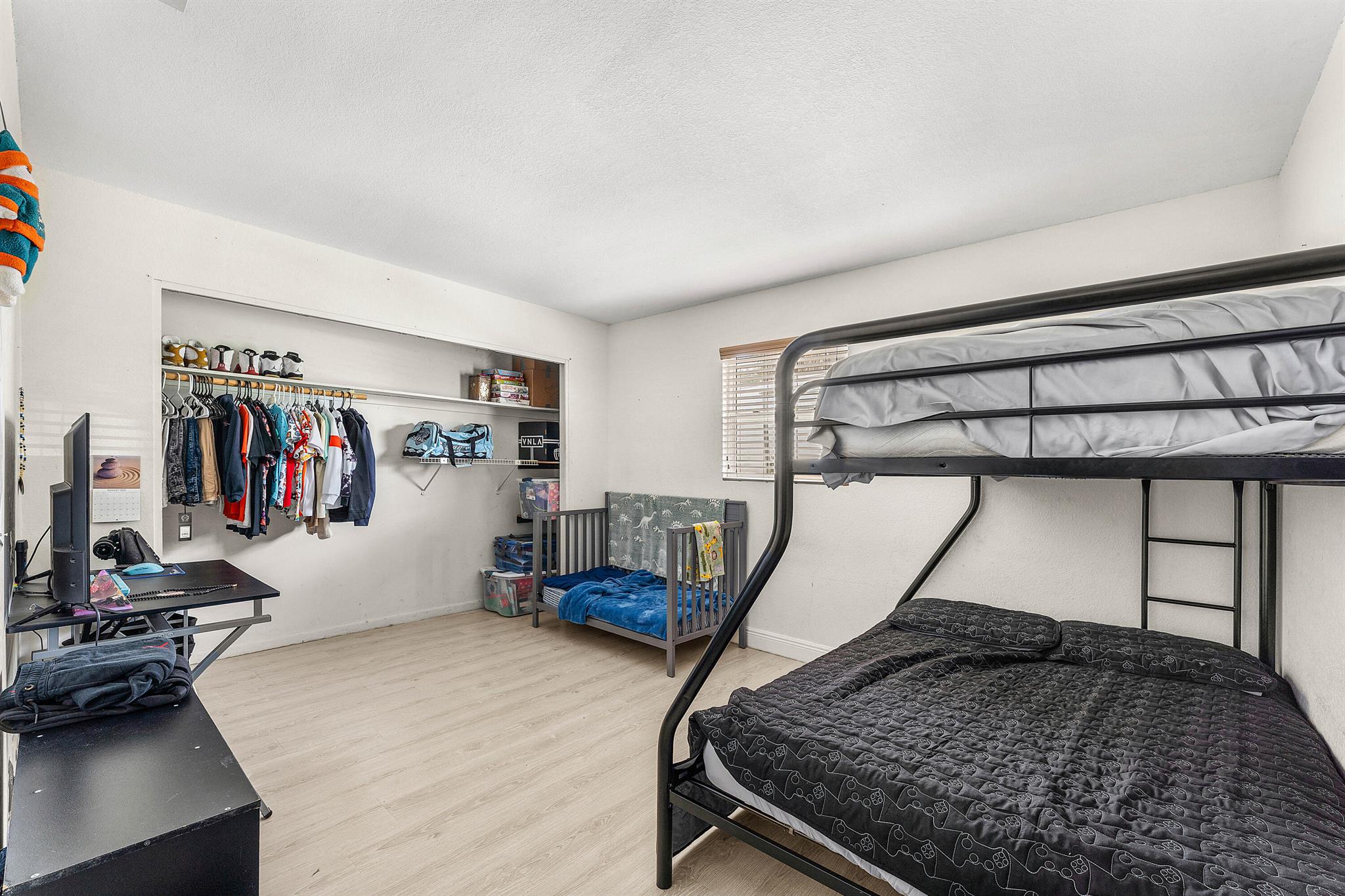 MEADOW PARK - Residential Income