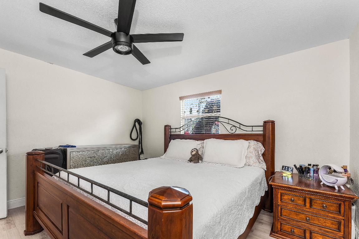 MEADOW PARK - Residential Income