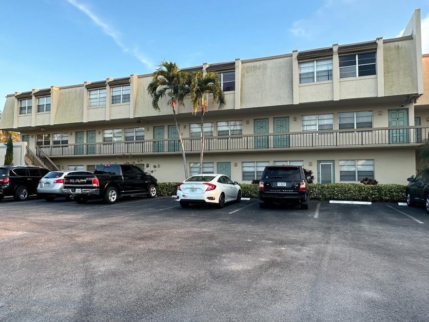 Beautiful Corner unit, 2 bed / 2 baths. This unit has a beautiful great view, steps away from the pool, a washer and dryer inside the unit, walk-in closet in the Master. The property was a complete update, must see.HOA includes basic cable, water, insurance, and much more.