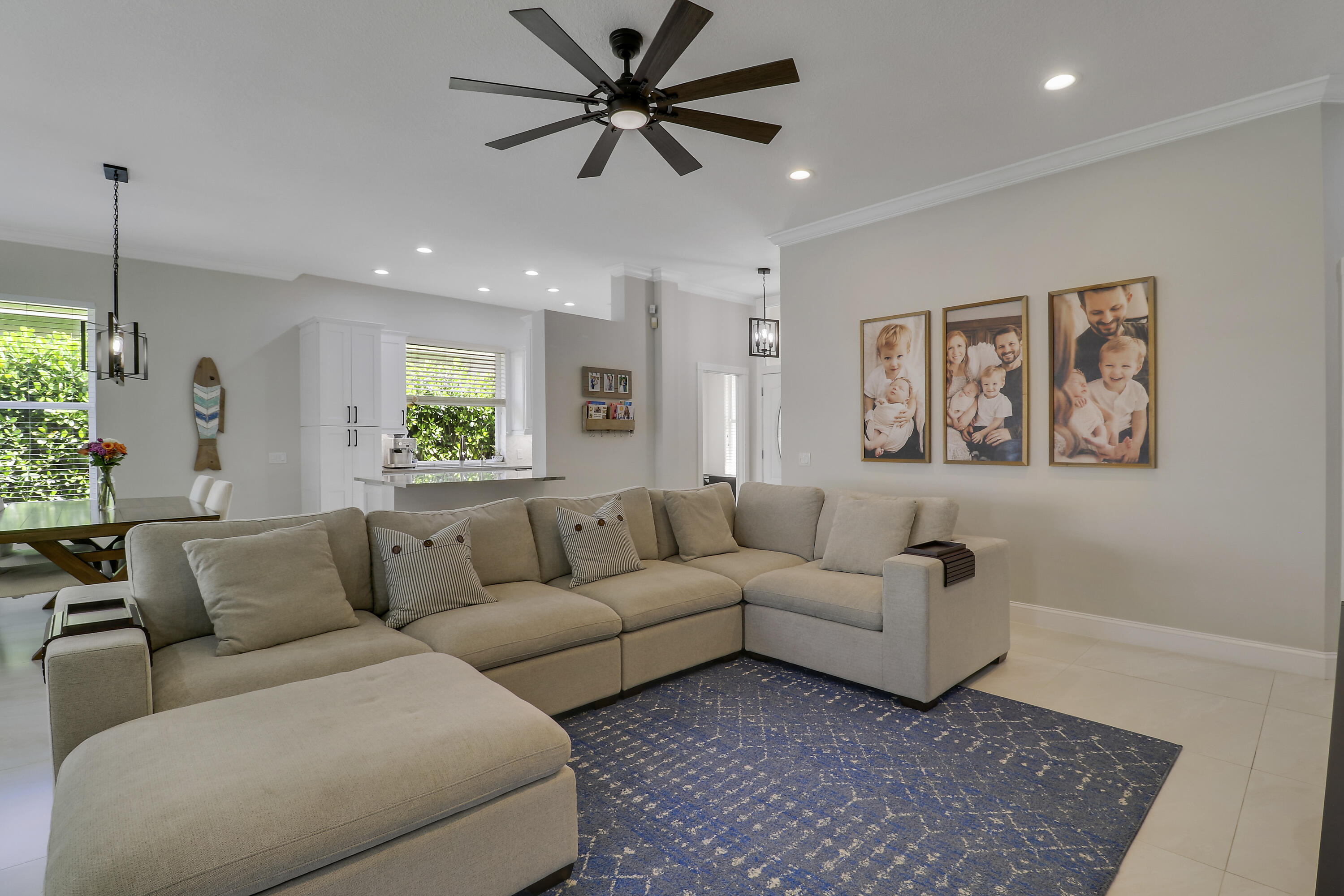 Hamptons At Maplewood - Residential