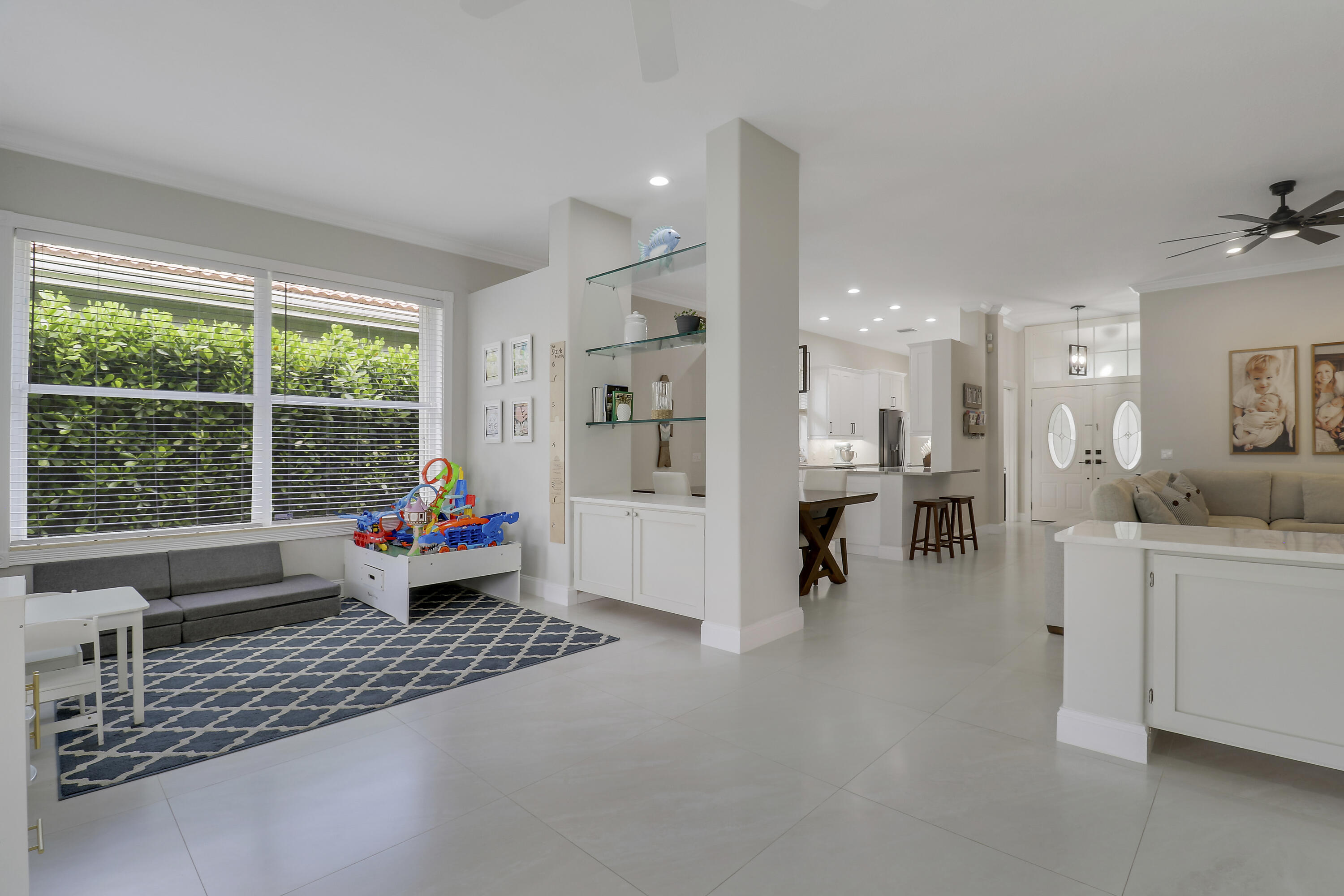 Hamptons At Maplewood - Residential