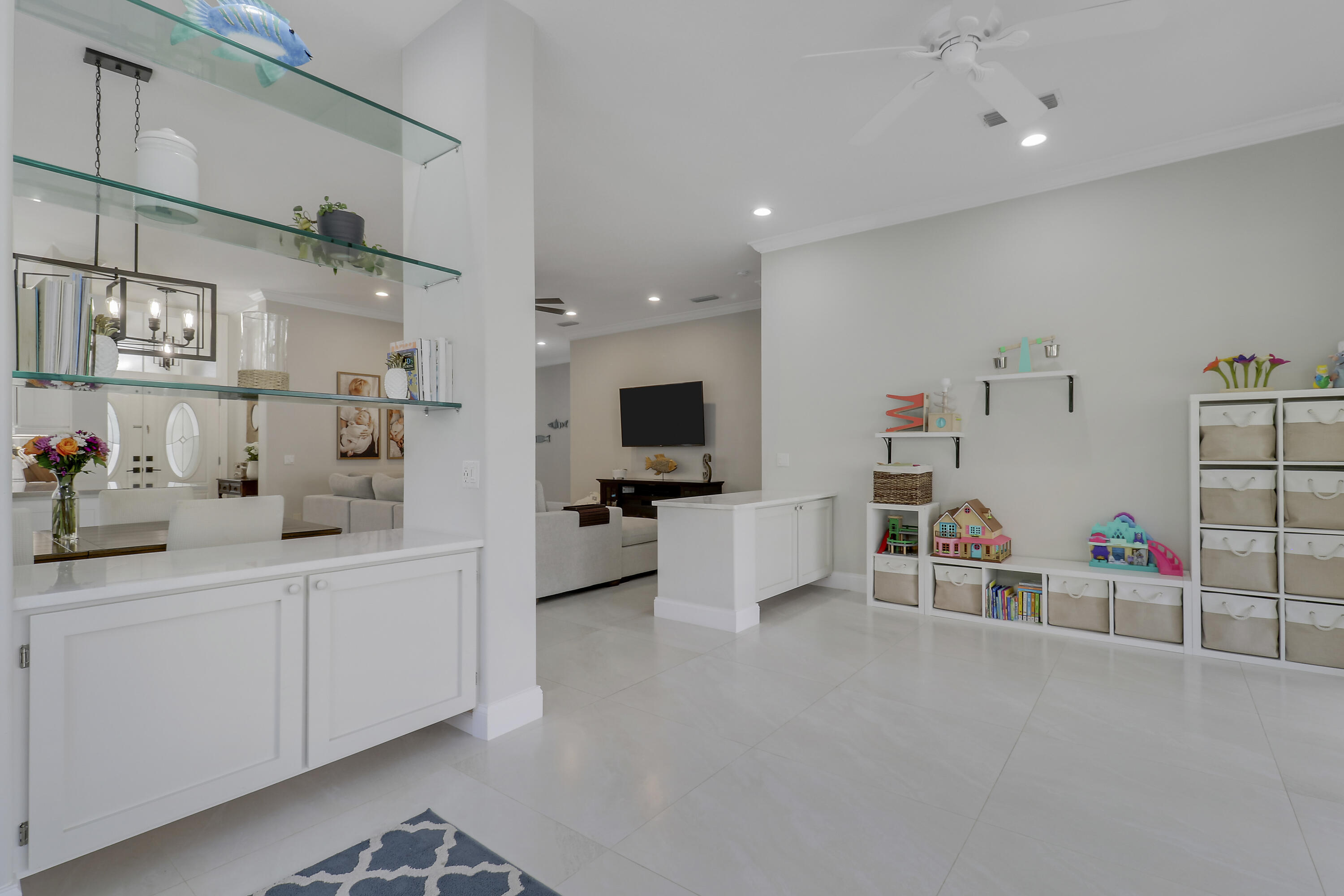 Hamptons At Maplewood - Residential