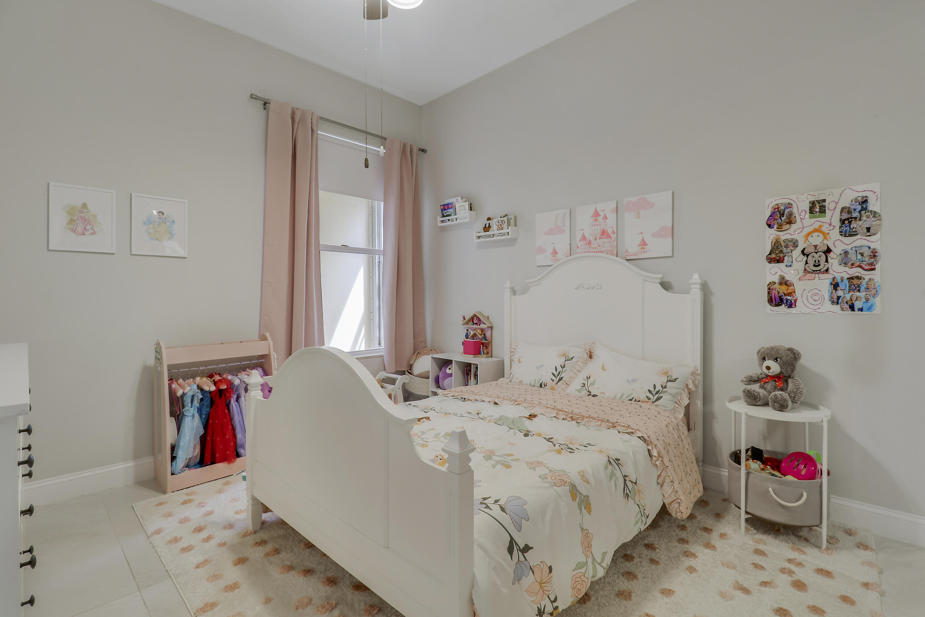 Hamptons At Maplewood - Residential