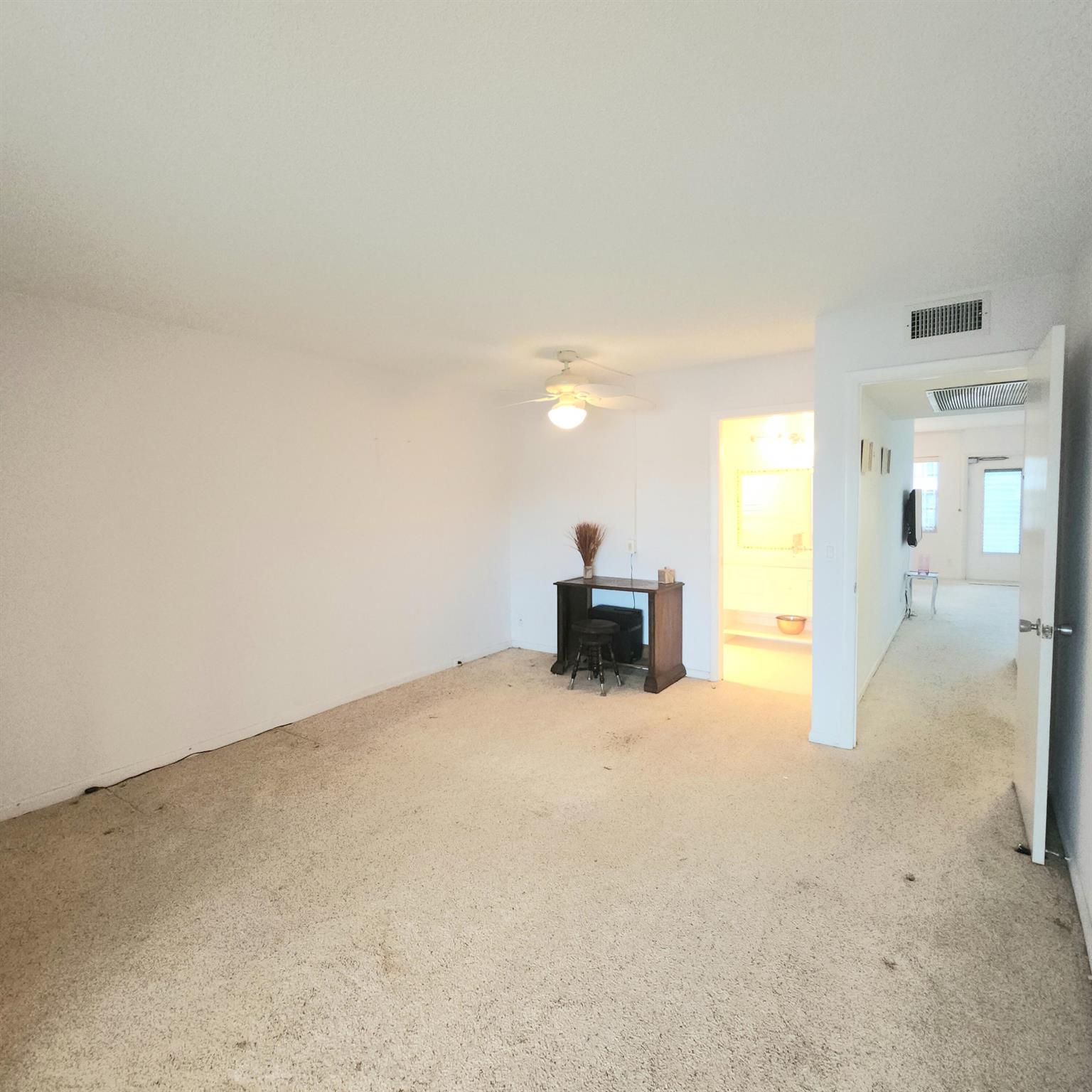 WELLINGTON CONDOS - Residential