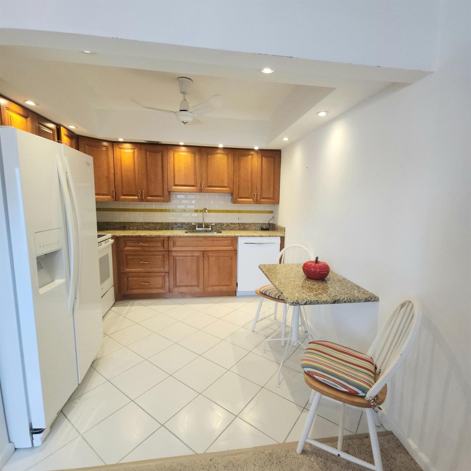 WELLINGTON CONDOS - Residential