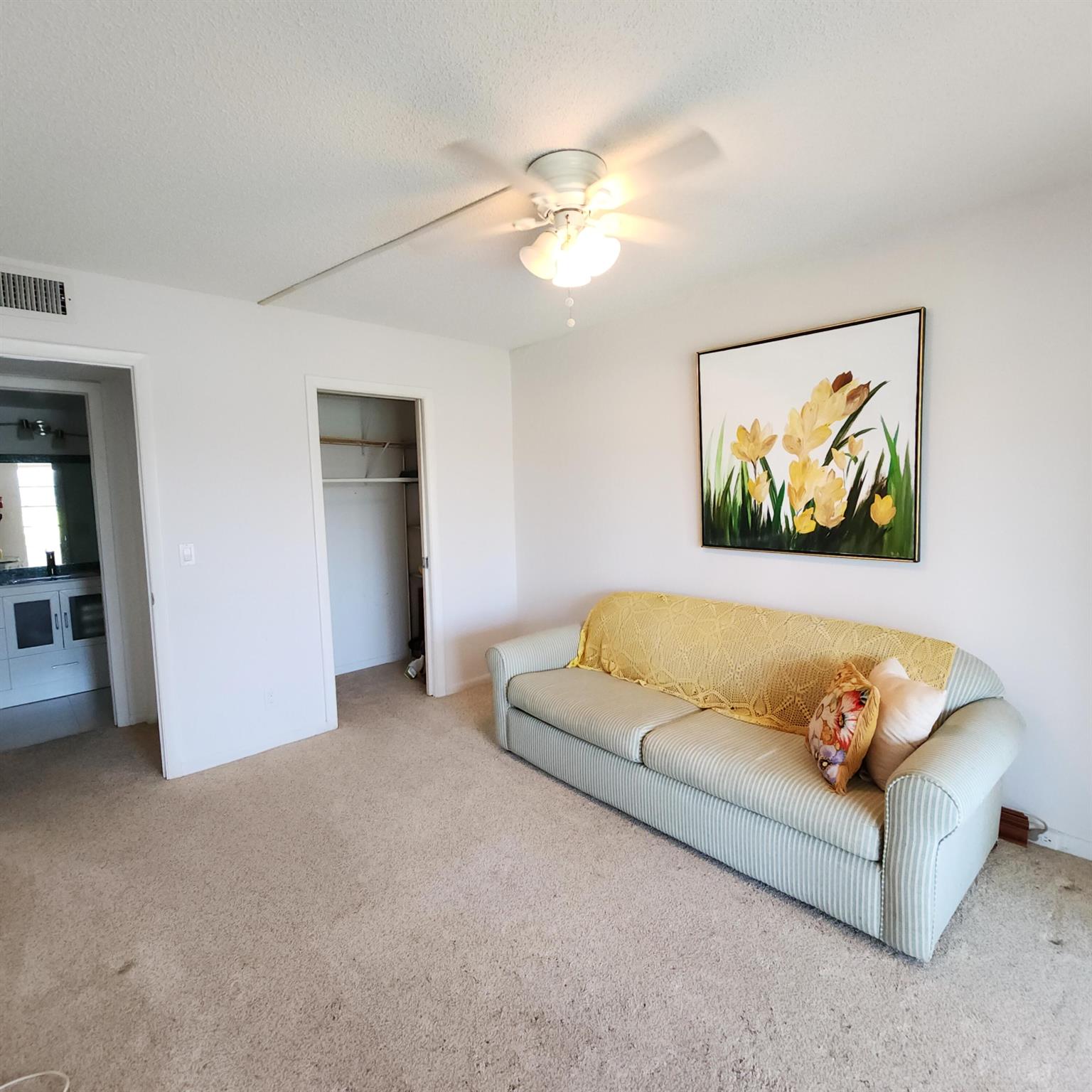 WELLINGTON CONDOS - Residential