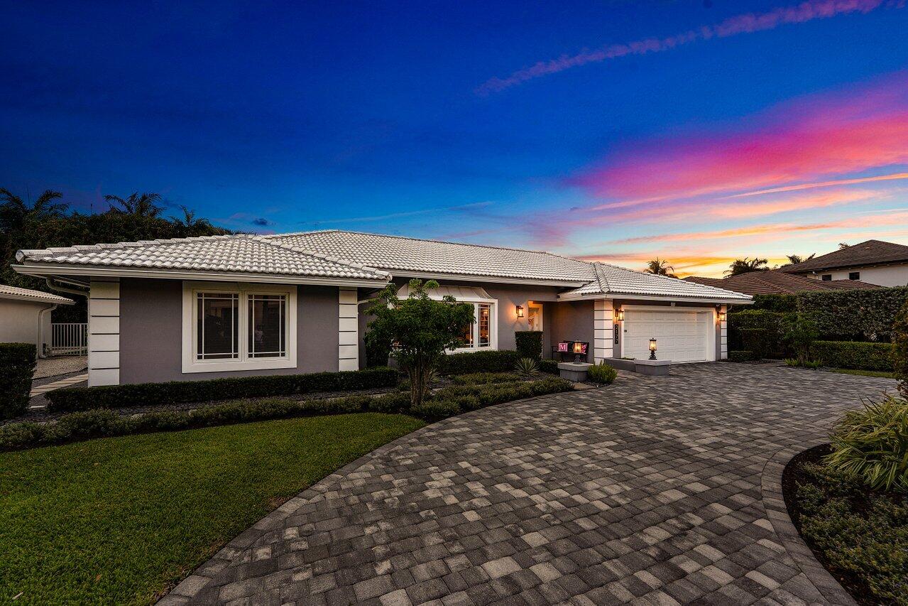 ROYAL PALM YACHT & COUNTRY CLUB - Residential