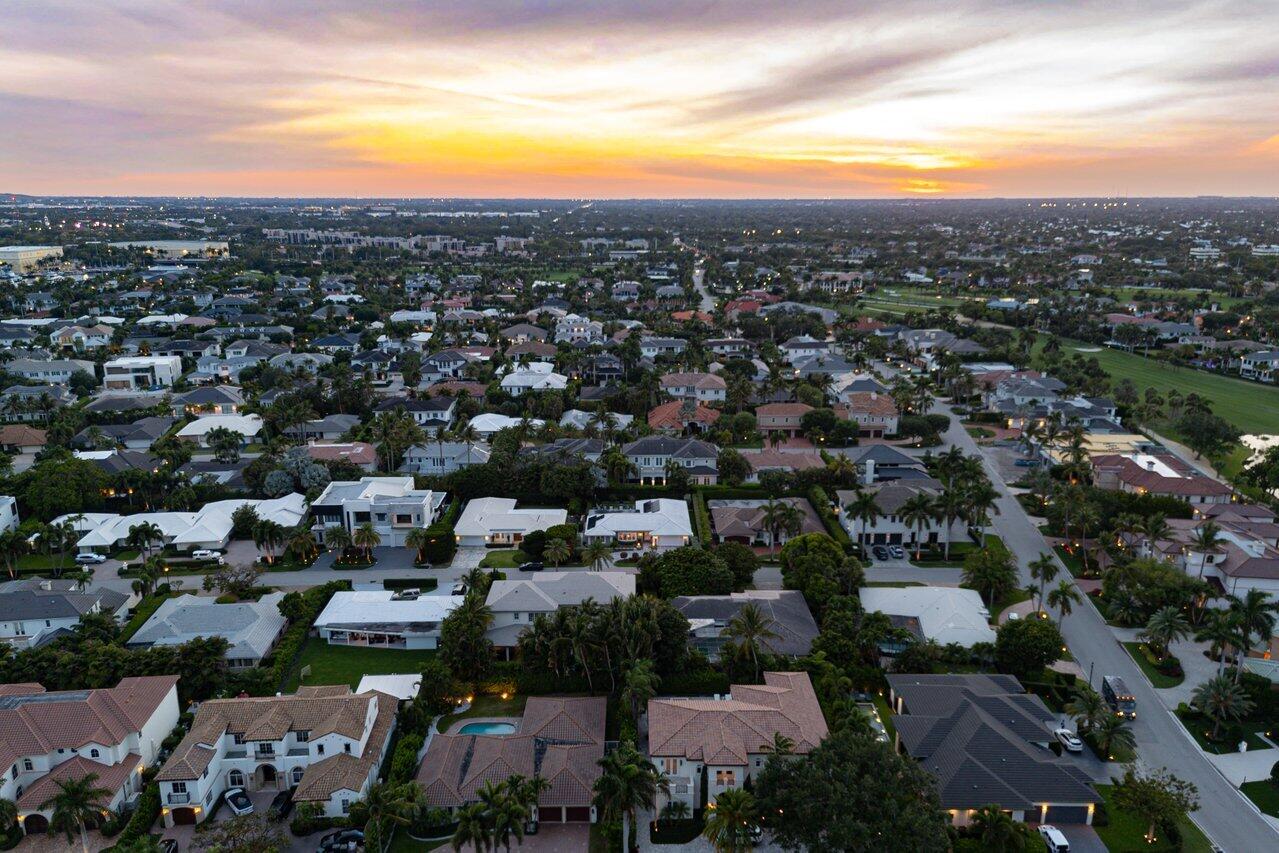 ROYAL PALM YACHT & COUNTRY CLUB - Residential